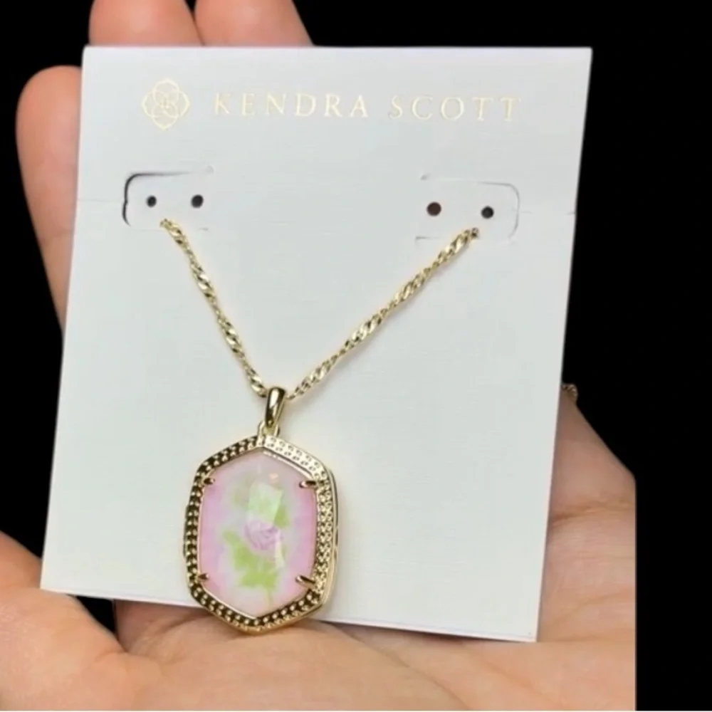 Kendra Scott x LoveShackFancy Daphne Gold Locket Necklace - Picture 12 of 16